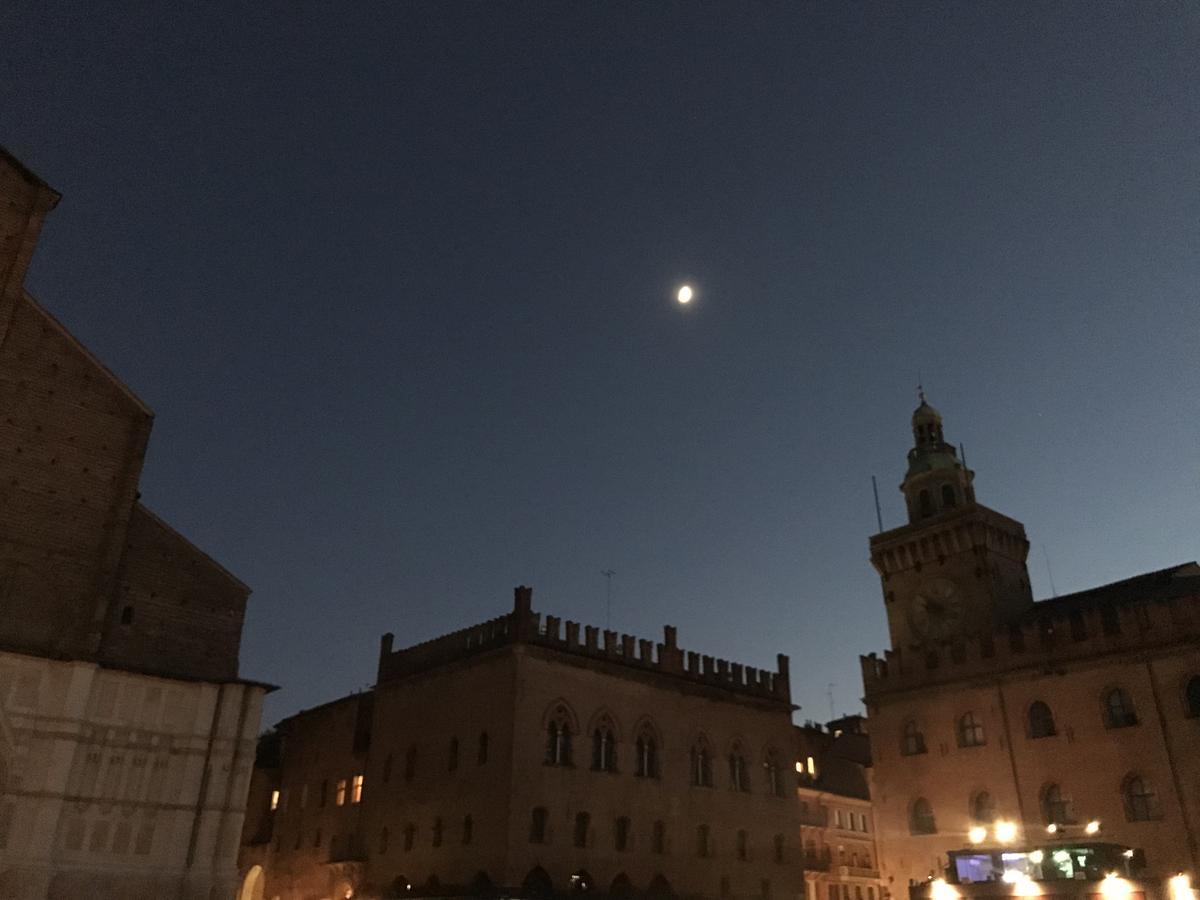 Falcone 22 Bologna Eksteriør bilde